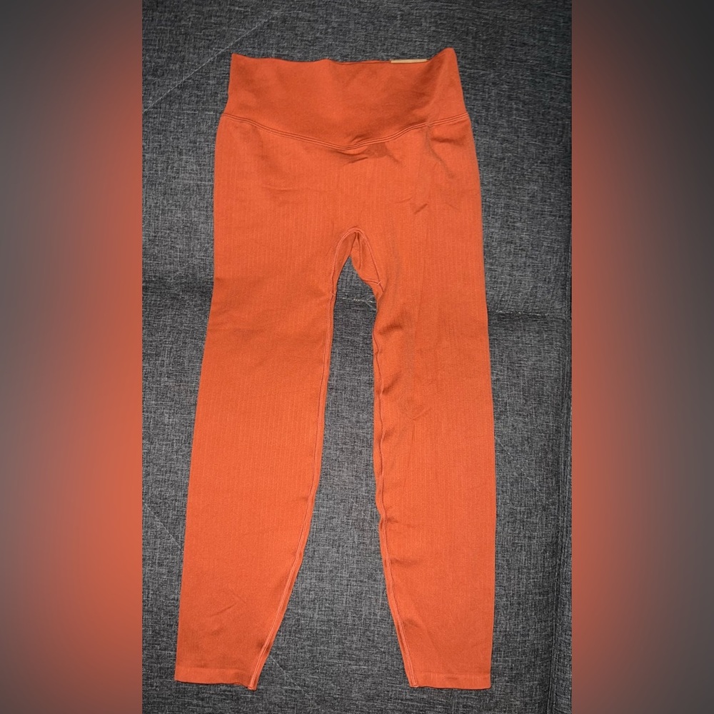 Victoria Secret pink orange ribbed leggings
